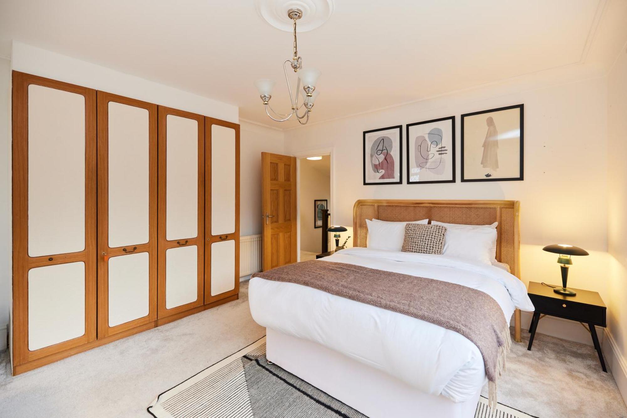 The Redbridge Sanctuary - Spacious 3bdr House With Garden Appartement Londres