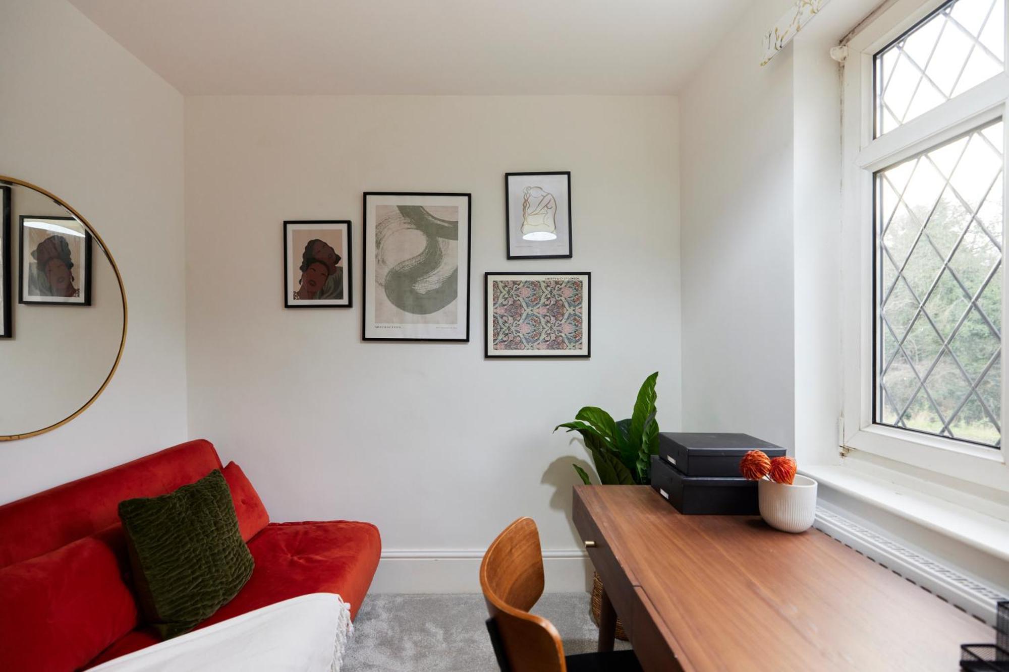 The Redbridge Sanctuary - Spacious 3bdr House With Garden Appartement Londres