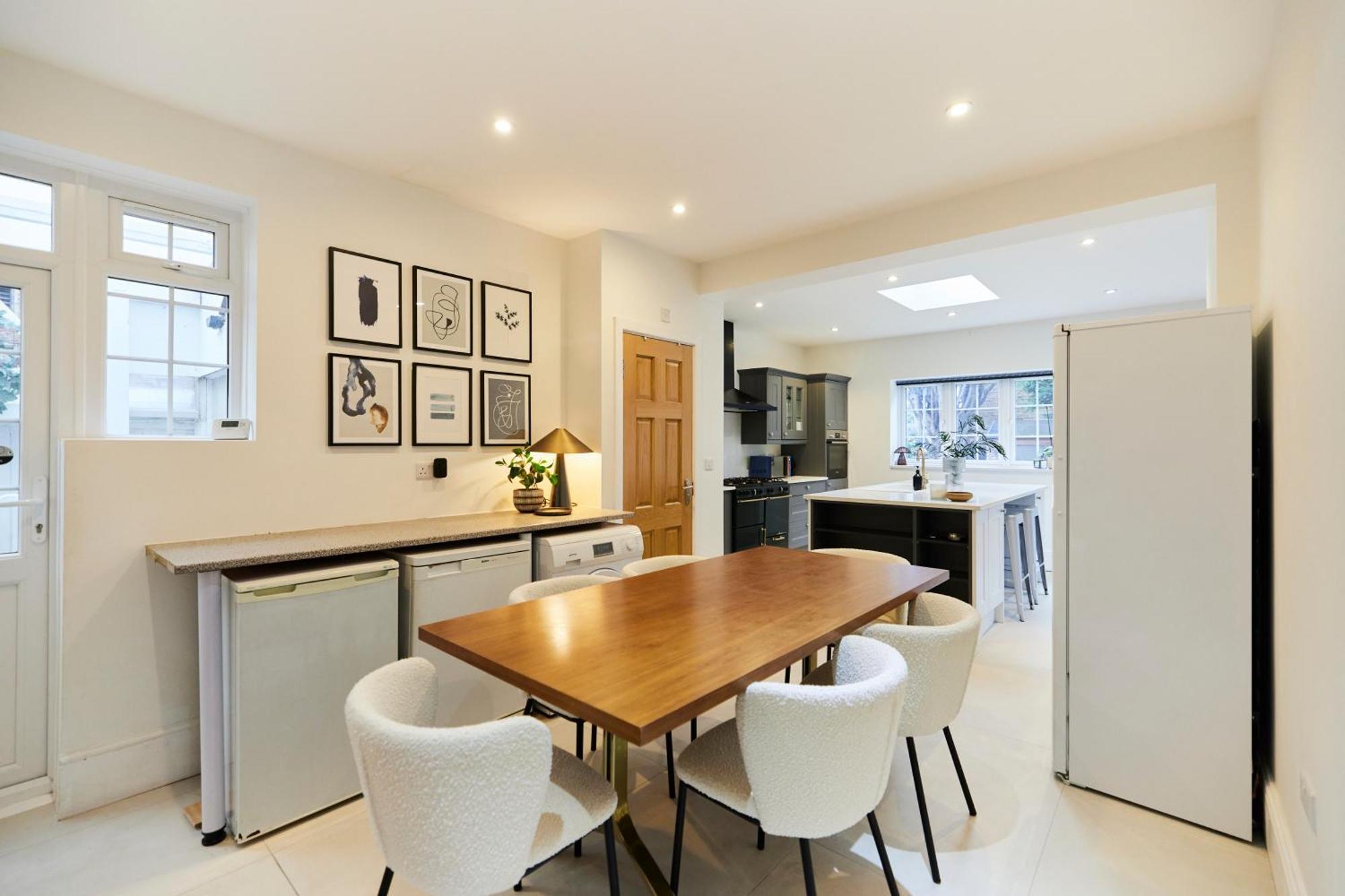 The Redbridge Sanctuary - Spacious 3bdr House With Garden Appartement